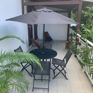 Appartement Gissac Sainte-anne, Sainte-Anne (Grande-Terre)